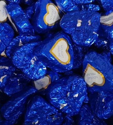 Šokolādes konfektes Sirds Nougat Praline 1kg (30.10.25) Vācija