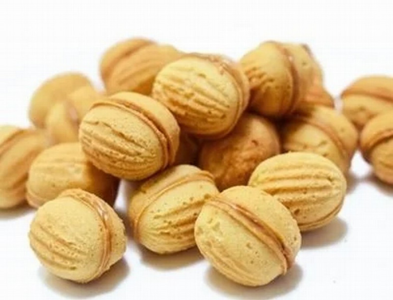 Cepumi Riekstiņi ar iebiezinātu pienu 450g (11.08.26) Latvija