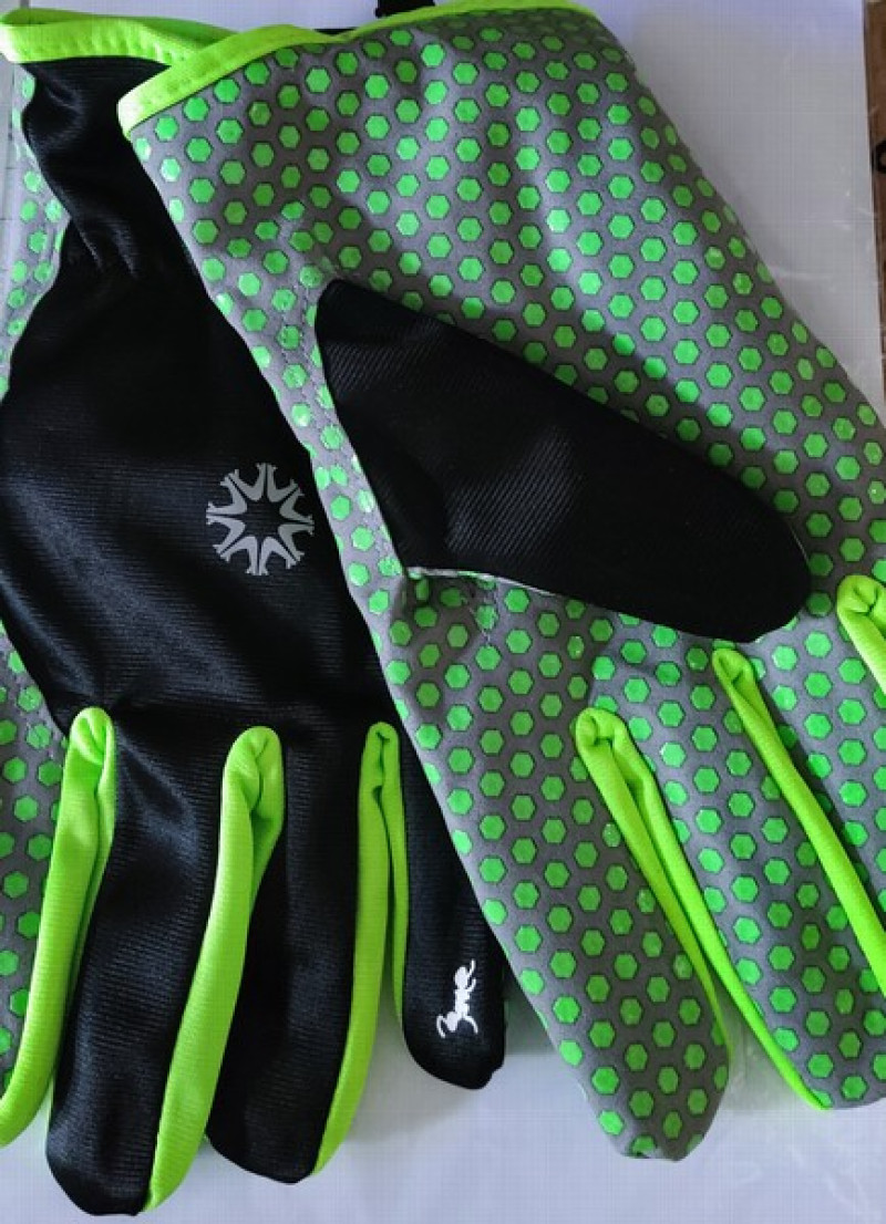 Cimdi neilona ādas ar punktējumu 8 izmērs