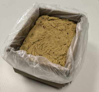 Halva Zemesriekstu ar ķiršiem 4kg  (06.05.26) (daudzumu norādīt kilogramos,pilnas kastes) Latvija