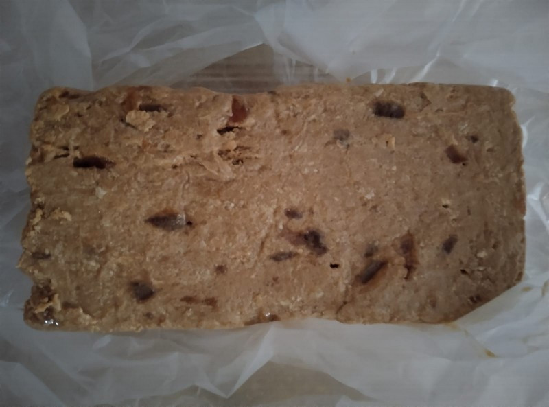 Halva Zemesriekstu ar apelsīnu sukādēm 4kg  (14.07.26)(daudzumu norādīt kilogramos,pilnas kastes) La