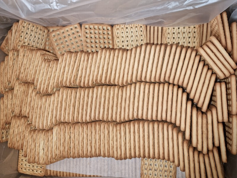 Cepumi Brīnumainā darjonka ar karsētu pienu 4kg (28.04.26)(daudzumu norādīt kg,pilna kaste) Krievija